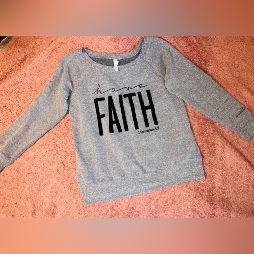 •• SOLD ••